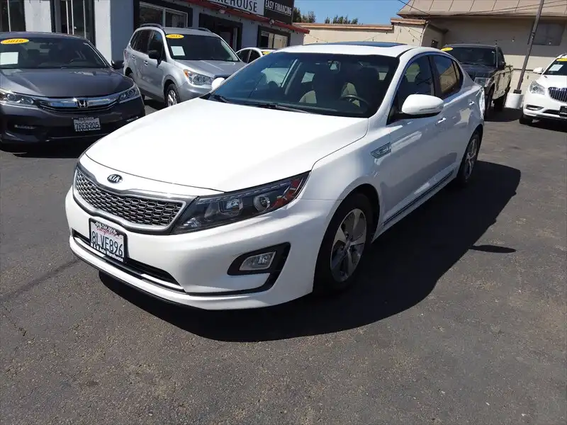 2015 Kia Optima Hybrid LX's photo