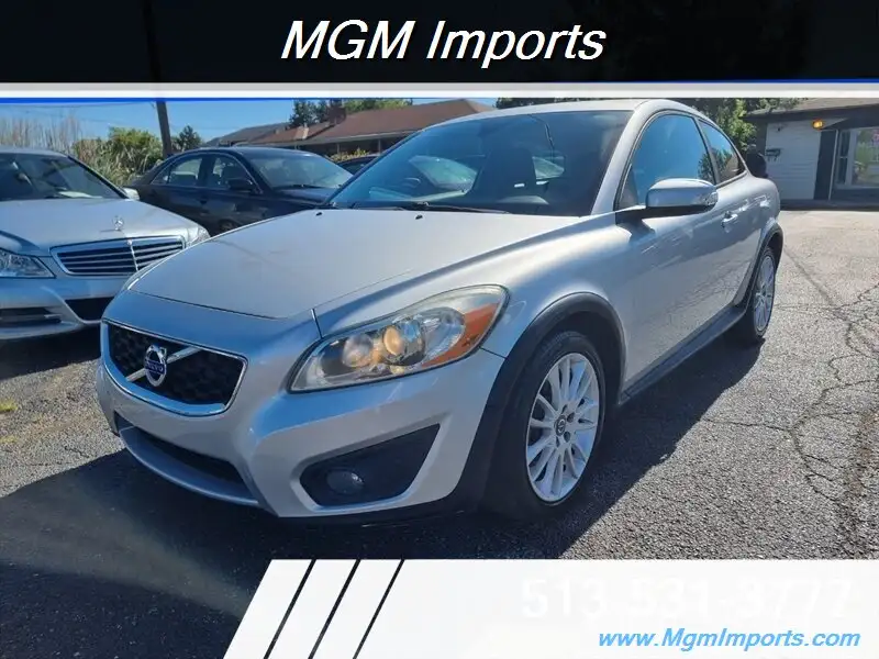 2011 Volvo C30 T5 Manual's photo