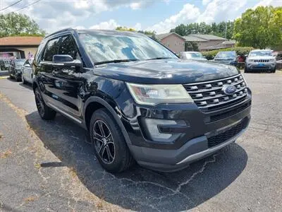 2017 Ford Explorer XLT 4WD photo 4