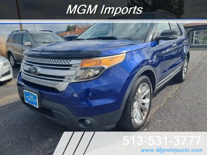 2013 Ford Explorer XLT's photo