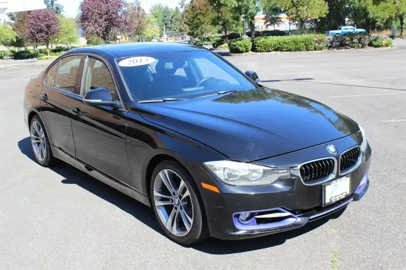 2013 BMW 3 Series 328i Sedan SULEV's photo