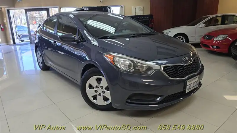 2016 Kia Forte LX Auto's photo