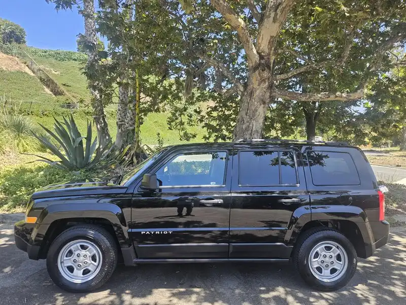 2016 Jeep Patriot Sport's photo