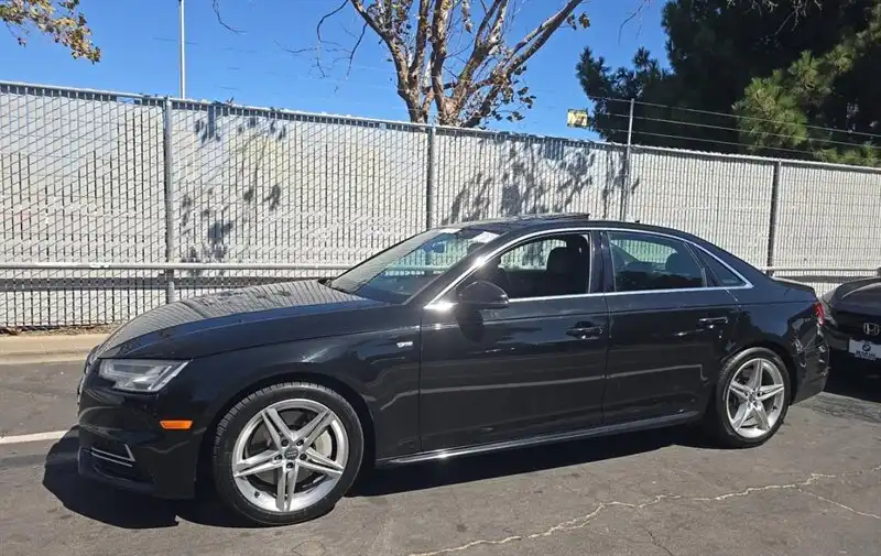 2018 Audi A4 2.0T Premium Plus quattro's photo