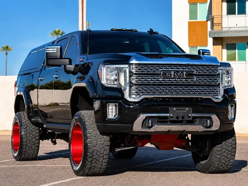 2020 GMC Sierra Denali 4WD Crew Cab Standard Box's photo
