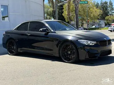 2016 BMW M4 Base photo 3