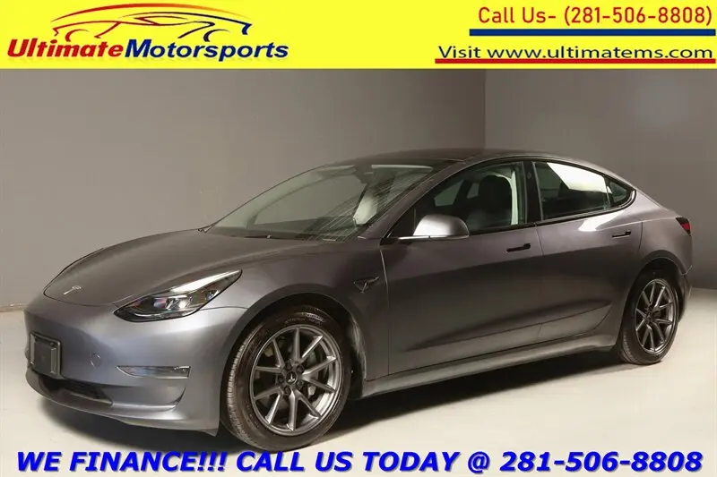 2023 Tesla Model 3 Long Range photo 1