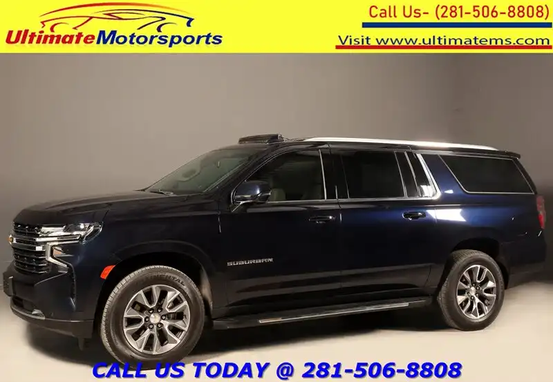 2023 Chevrolet Suburban 2WD 1500 LT's photo