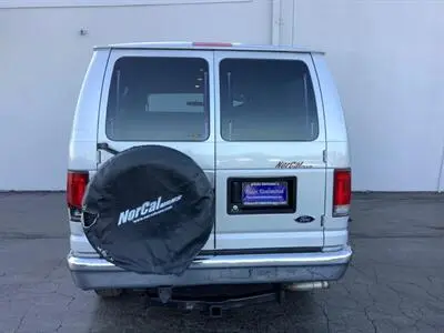 2007 Ford E-Series E-150 XL photo 5