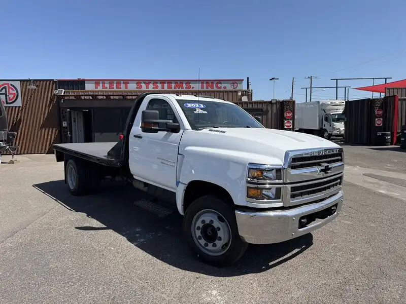 2023 Chevrolet Silverado HD Work Regular Cab 141" WB's photo