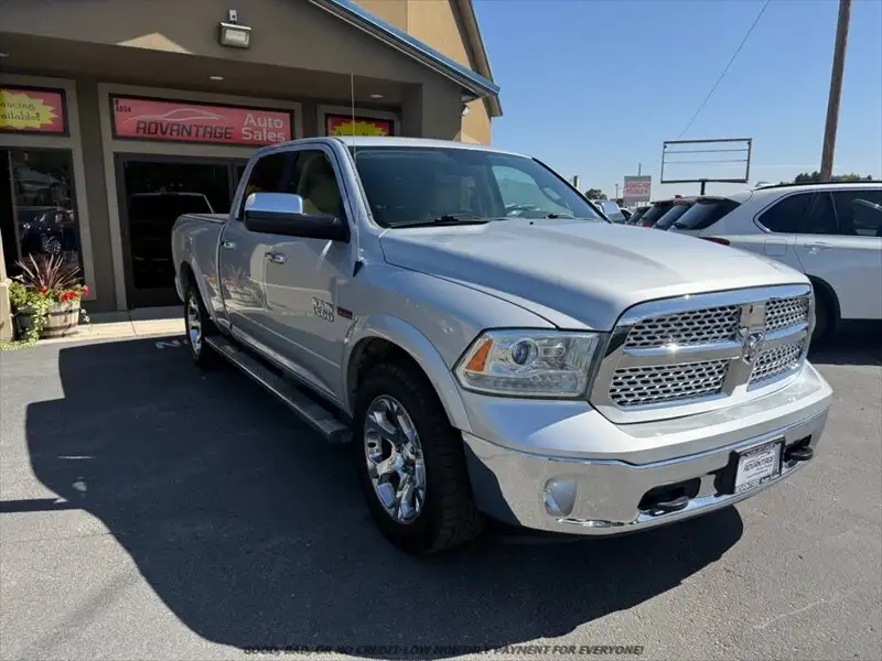 2016 RAM 1500 Laramie 4WD Crew Cab 6'4's photo