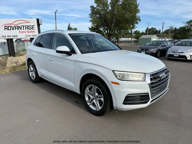 2019 Audi Q5 2.0T quattro S tronic Premium's photo