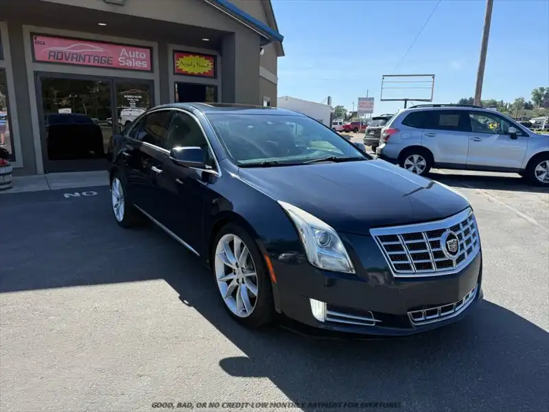 2013 Cadillac XTS 3.6L FWD Premium Collection's photo