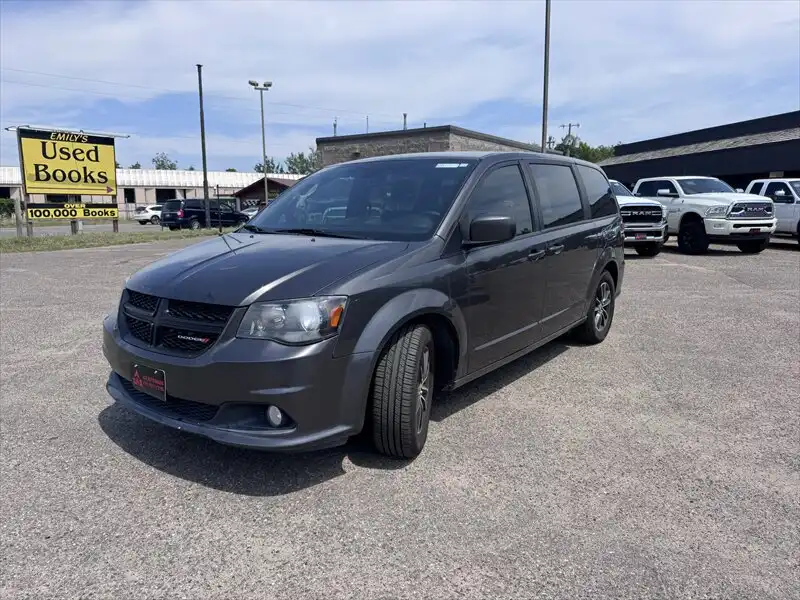 2019 Dodge Grand Caravan SE Plus's photo