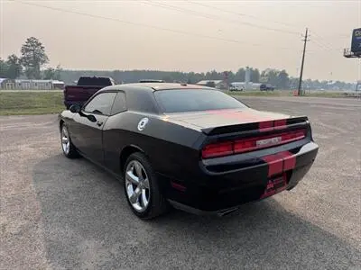2013 Dodge Challenger SXT photo 4