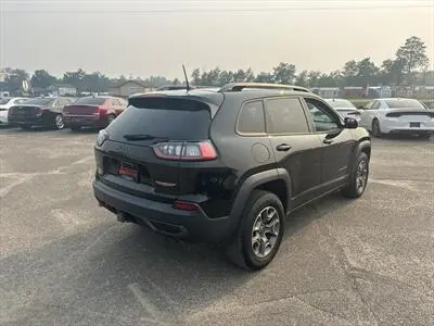 2020 Jeep Cherokee Trailhawk 4X4 photo 3