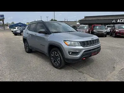 2019 Jeep Compass Trailhawk 4X4 photo 3