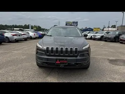 2015 Jeep Cherokee Trailhawk 4X4 photo 2
