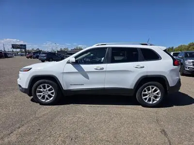 2017 Jeep Cherokee Latitude 4WD photo 5