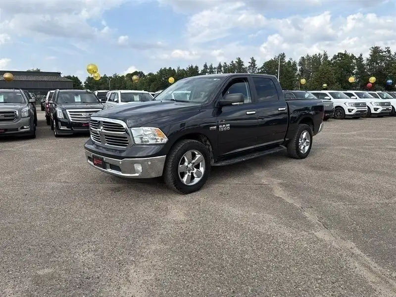 2016 RAM 1500 Big Horn 4x4 Crew Cab 5'7's photo