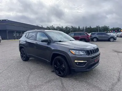 2018 Jeep Compass Altitude 4X4 photo 2