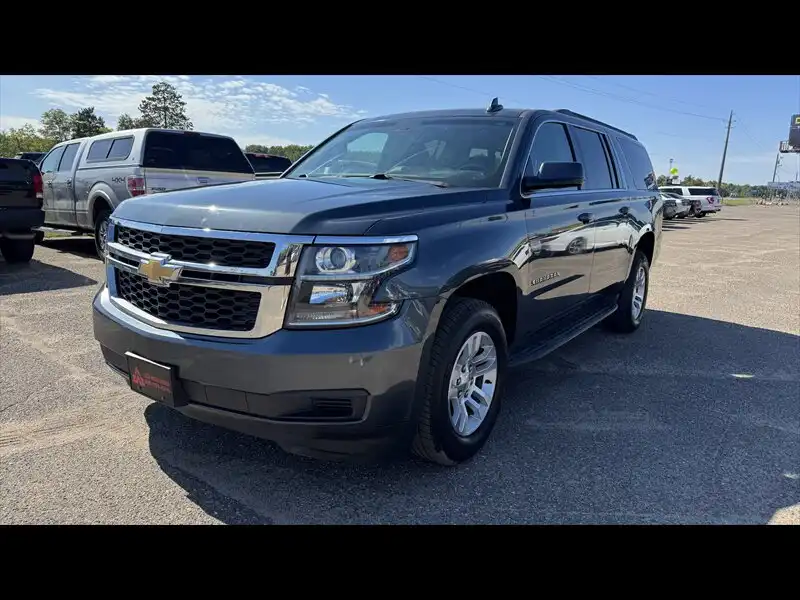 2019 Chevrolet Suburban LT 4WD 1500's photo