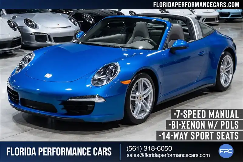 2015 Porsche 911 Targa 4's photo