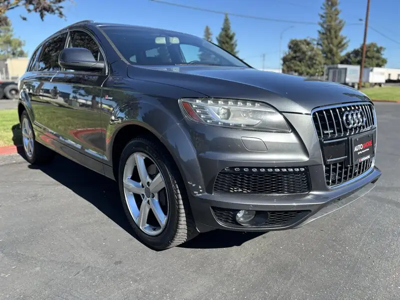 2013 Audi Q7 3.0T quattro tiptronic S line Prestige's photo