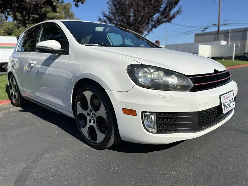 2012 Volkswagen Golf GTI 4-door Autobahn DSG PZEV's photo
