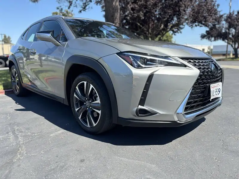 2020 Lexus UX 200 200 FWD's photo