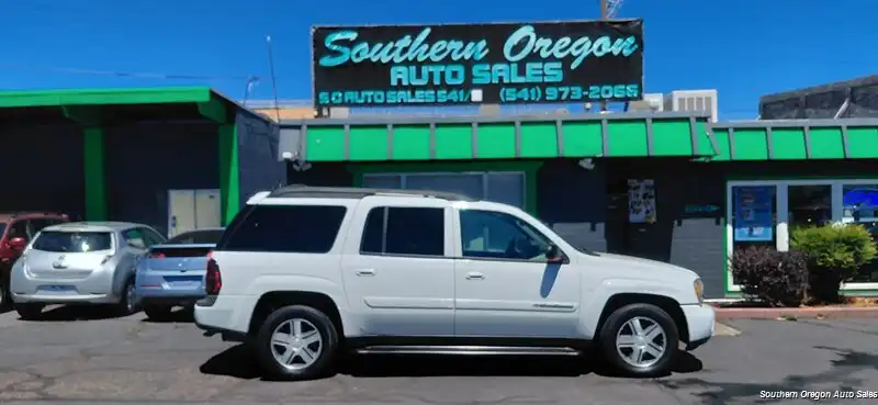 2004 Chevrolet Trailblazer 4WD LS EXT's photo