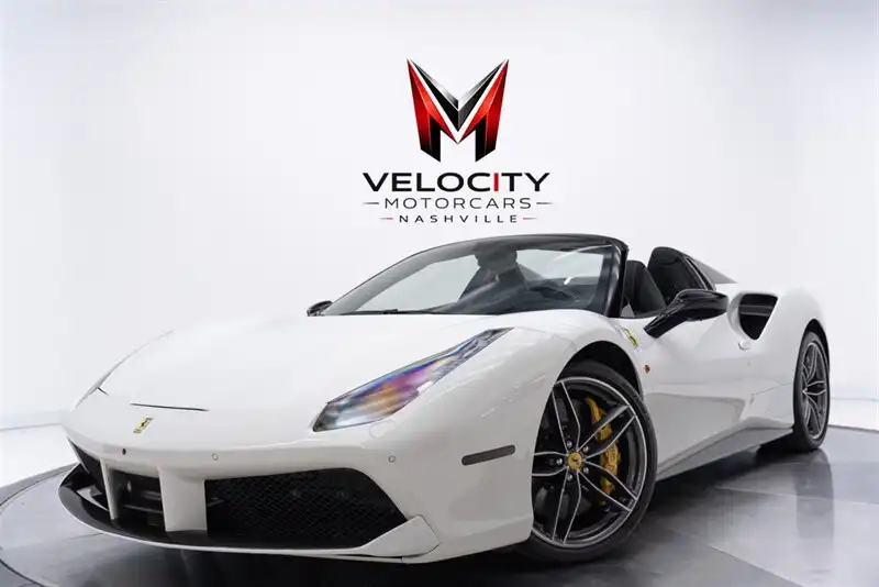 2017 Ferrari 488 Base's photo