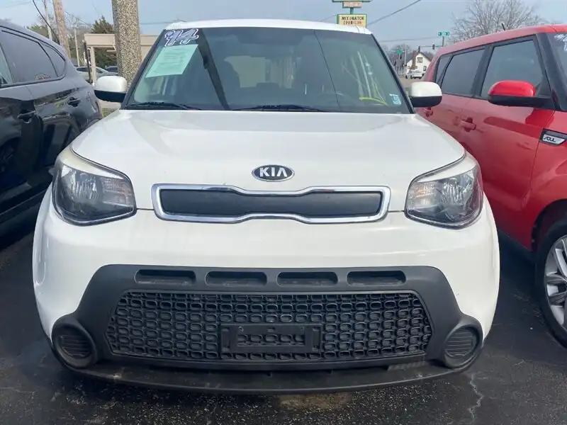 2015 Kia Soul 1.6L Base AT 5-Door's photo