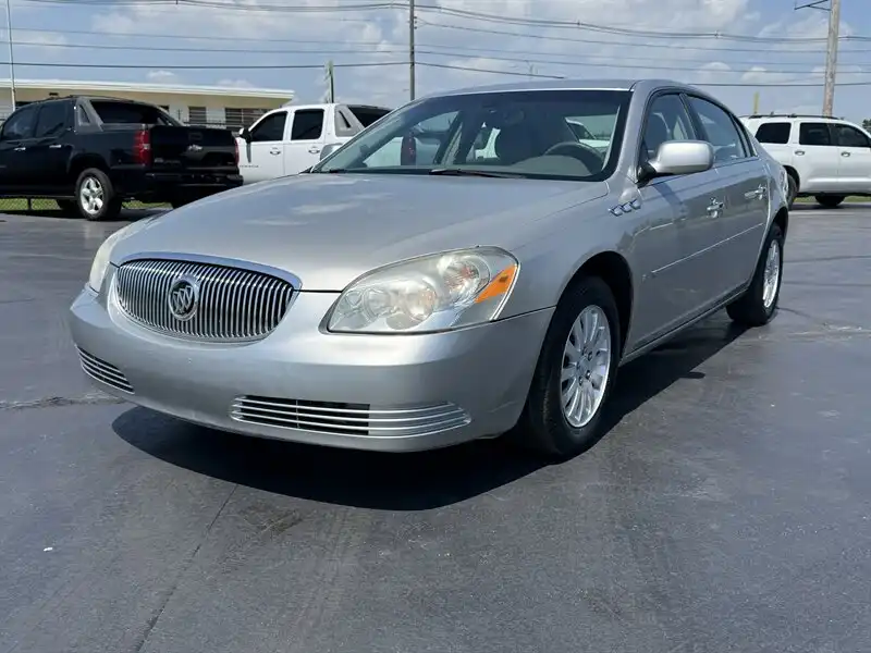 2007 Buick Lucerne CX's photo