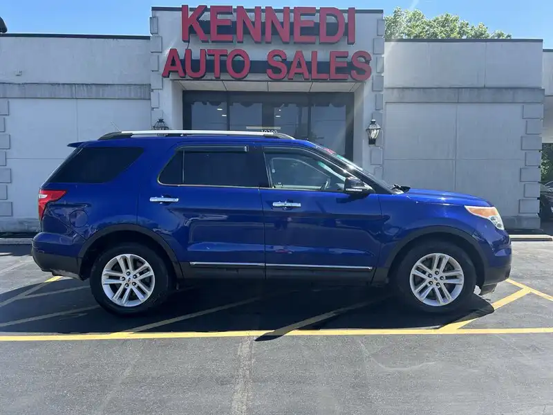 2014 Ford Explorer XLT's photo