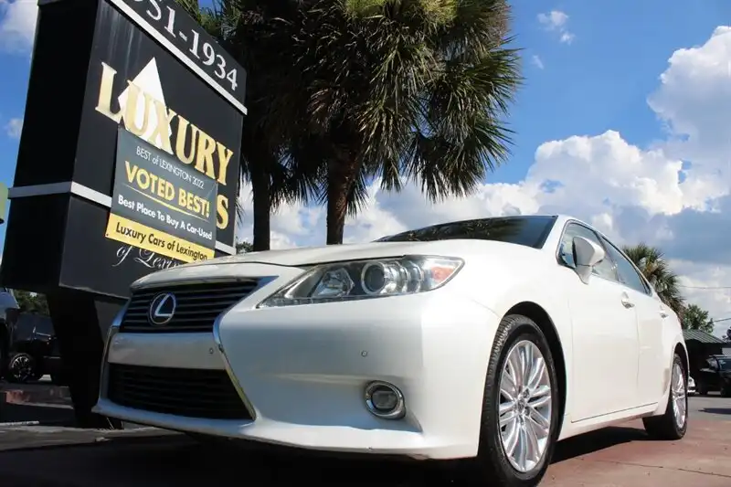 2015 Lexus ES 350 350's photo