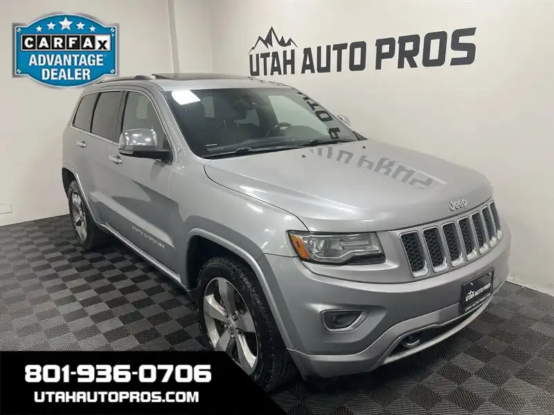 2014 Jeep Grand Cherokee Overland 4WD's photo