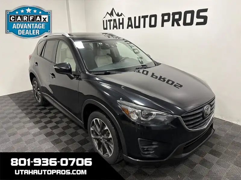 2016 Mazda CX-5 Grand Touring 4WD Auto's photo