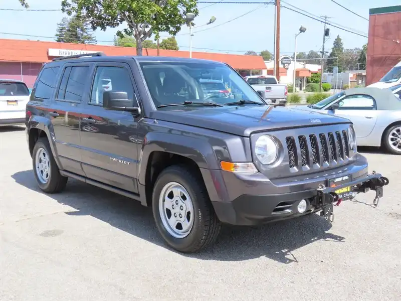 2014 Jeep Patriot Sport's photo