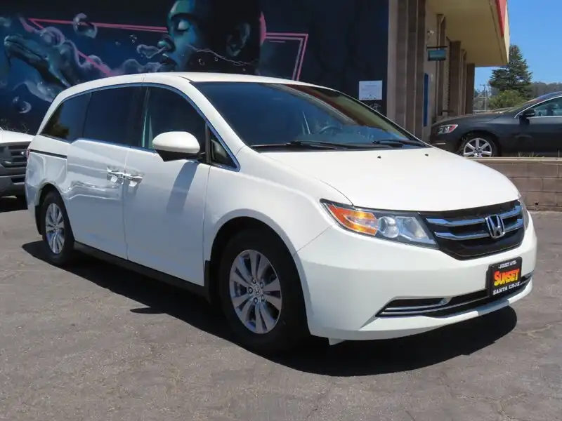 2014 Honda Odyssey EX's photo