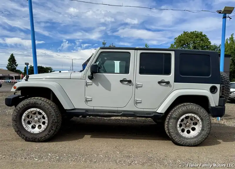 2010 Jeep Wrangler Sahara 4X4's photo