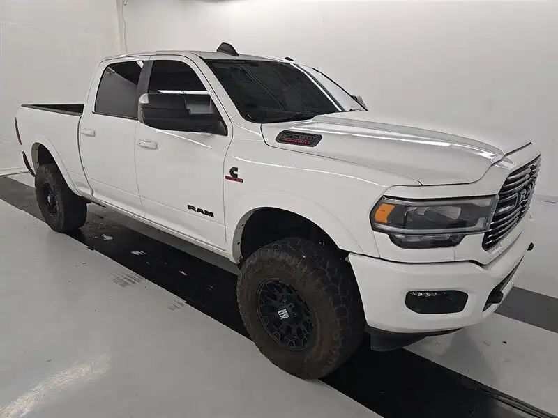 2022 RAM 2500 Laramie 4X4 Crew Cab SWB's photo