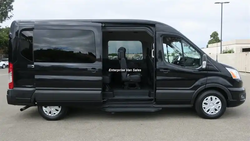 2021 Ford Transit XLT 350 Med Roof Sliding Pass. 148's photo