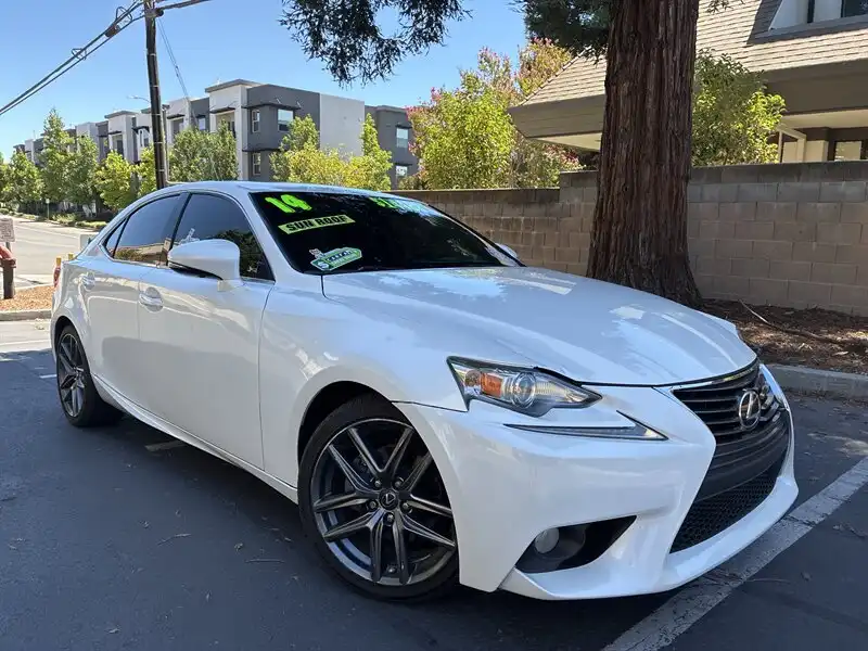 2014 Lexus IS 350 250 6AT's photo