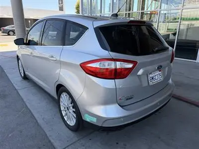 2015 Ford C-Max Energi SEL photo 4