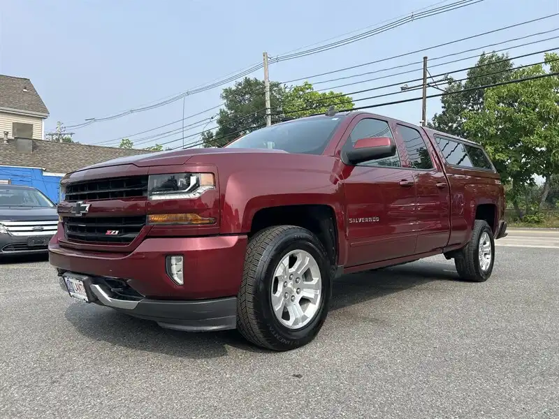 2017 Chevrolet Silverado 1500 LT Z71 4X4 Double Cab Std Box's photo
