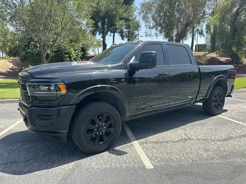 2023 RAM 3500 Limited 4X4 Crew Cab SWB's photo