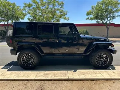 2017 Jeep Wrangler Rubicon photo 4
