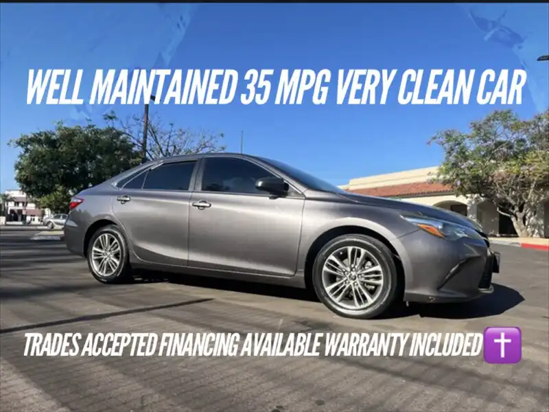 2015 Toyota Camry 2.5 Auto SE's photo