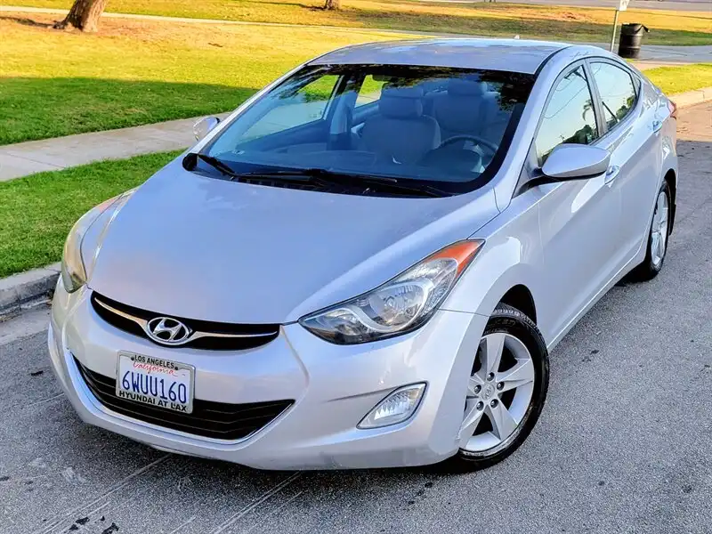 2013 Hyundai Elantra 1.8 GLS A/T's photo